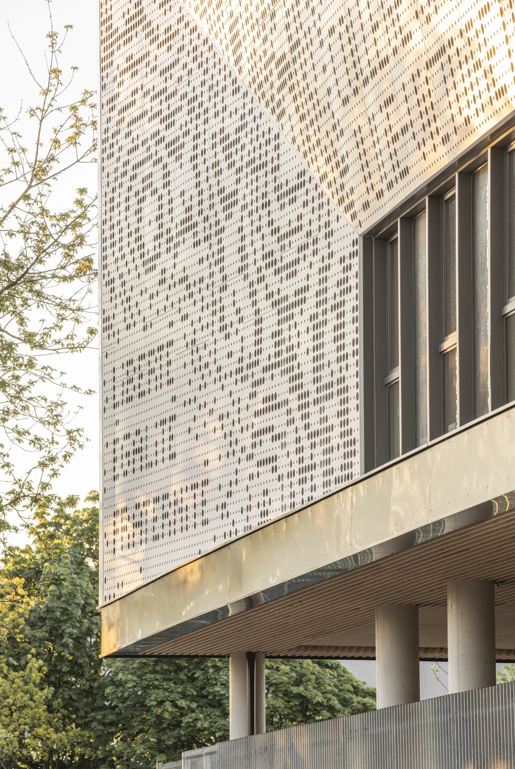 Coll&egrave;ge de Wissous (Machines Studio)